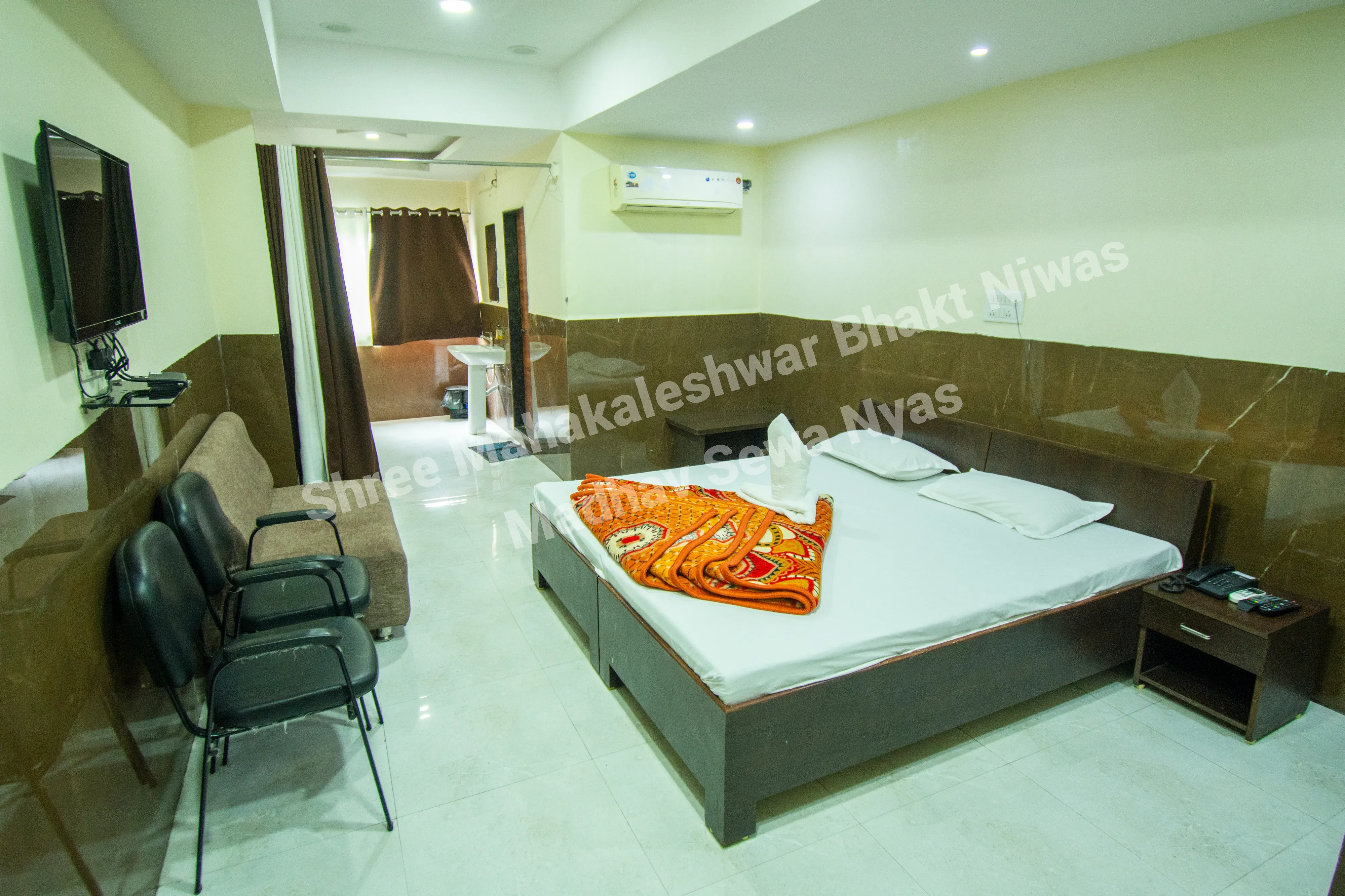 Double Bed